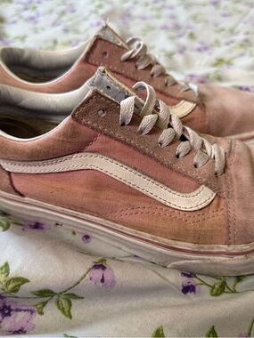 Vans Pink Canvas Low-Top Sneakers with White Stripe